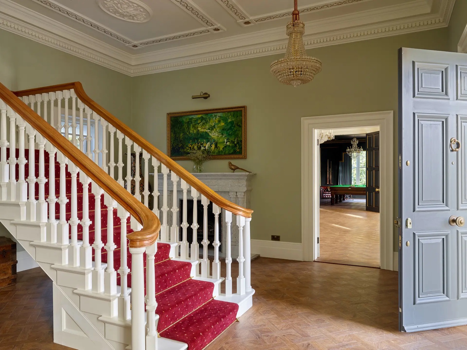 Inside Georgian Mansion